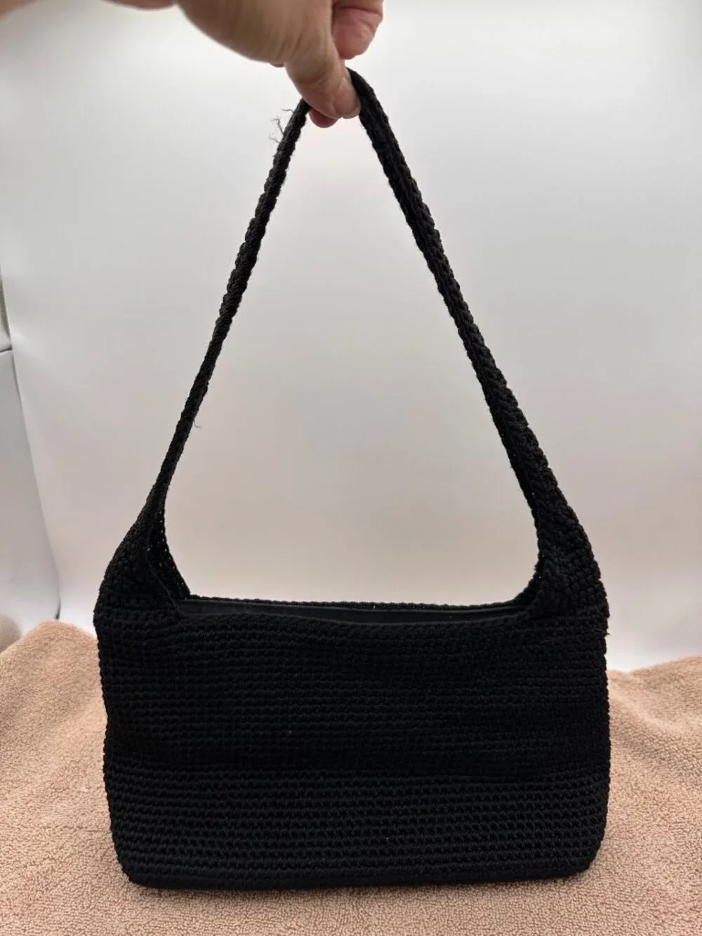 The Sak Crochet Casual Handbag Purse Hobo Stylist  Bag Lined Black